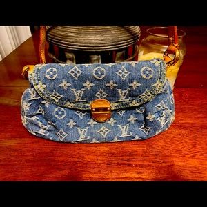 LOUIS VUITTON
Monogram Denim Mini Pleaty Bag